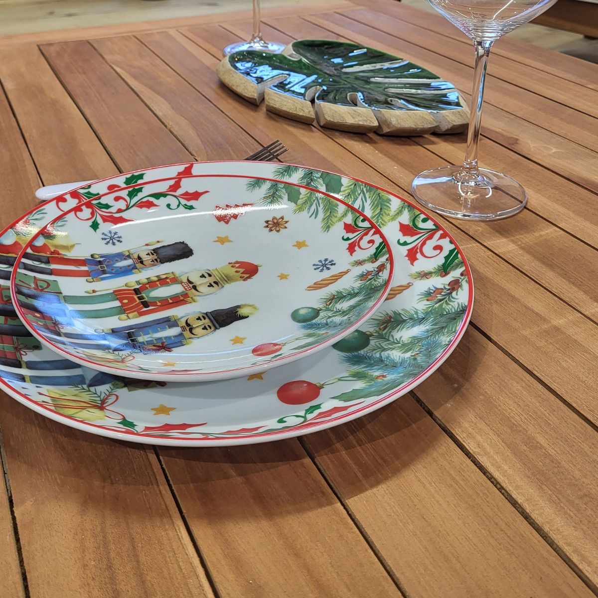 Farfurie multicolora din portelan Nutcracker Ø26 cm Inart
