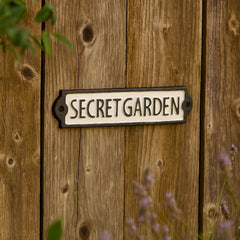 Decoratiune metalica de usa alb/negru 21,2 x H 5,1 cm "Secret Garden"