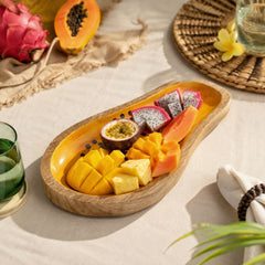Platou de servire galben din lemn de mango 30 x 16 cm Paya Boltze