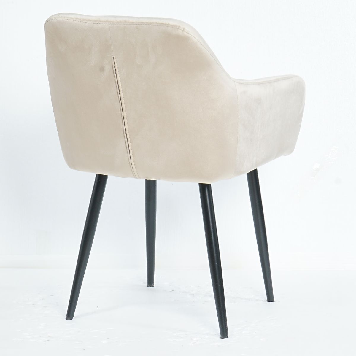 Scaun tip fotoliu living/ dining, bej, tapiserie catifea, cadru metalic, fix, 62x58x82, Velvet Old