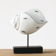 Decoratiune scoica alba din polirasina 22.5 cm Yazhi