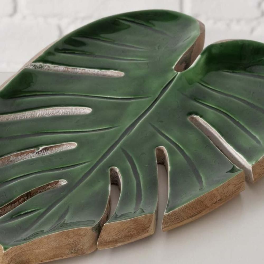 Tava decorativa verde din lemn de mango 30 x 20 cm Monstera Boltze